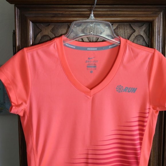 3/$15 NIKE DRI-FIT Neon Orange Short Sleeve V-Neck Tee - Picture 3 of 16
